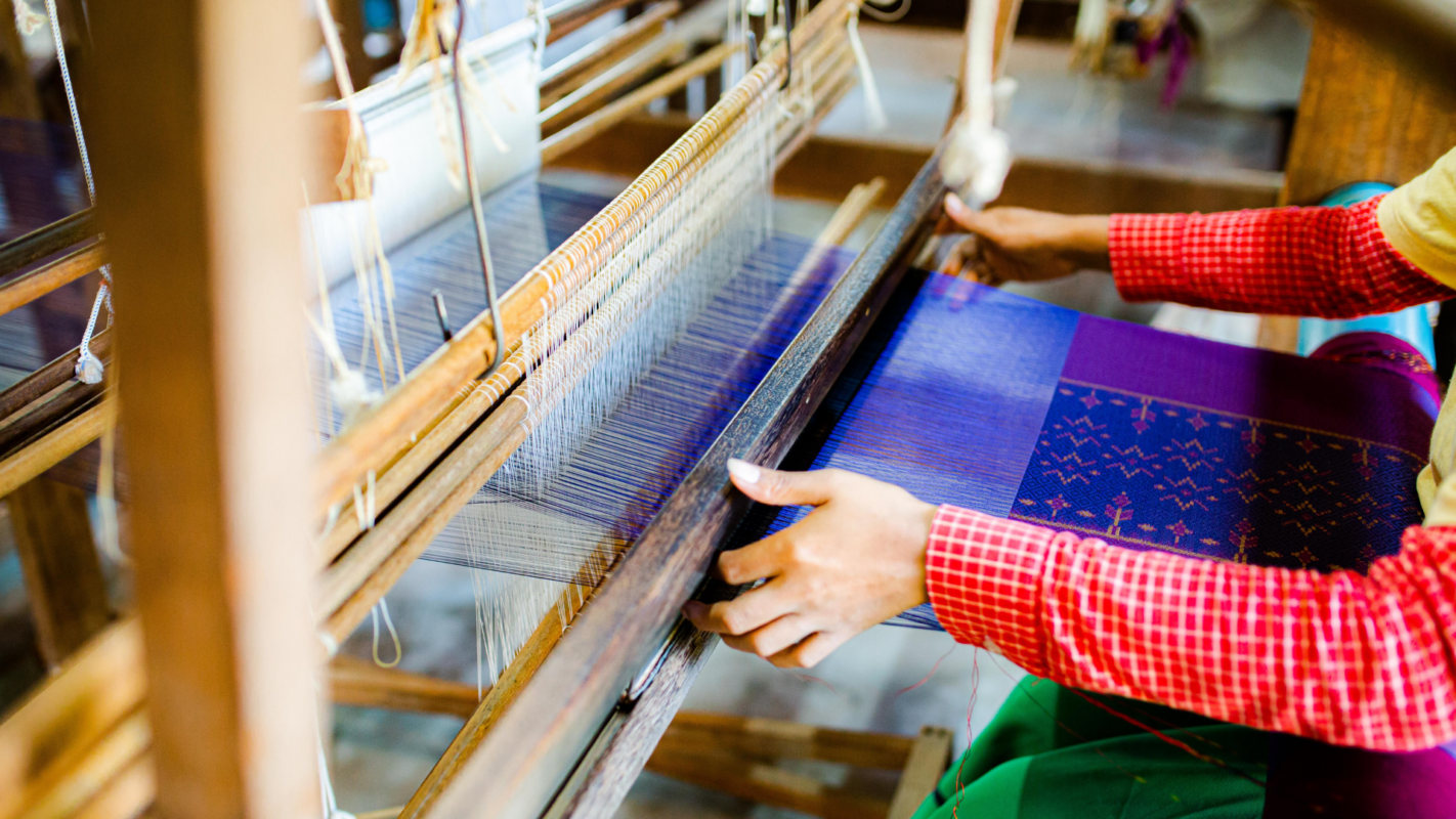 Phnom-Penh-–-Silk-Island-Weaving
