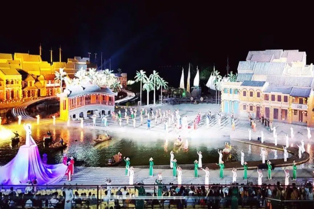 4. Highlights of the Hoi An Memories Show