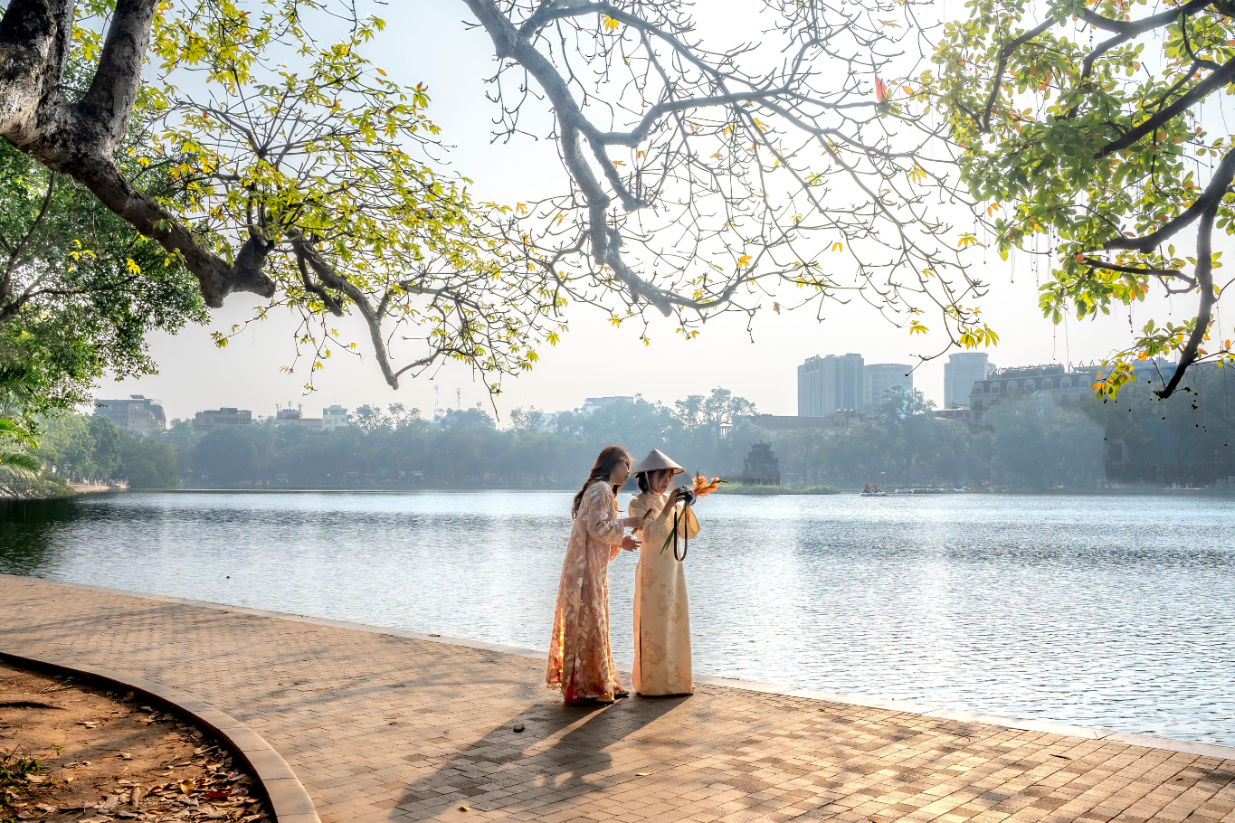 Hoan Kiem Lake