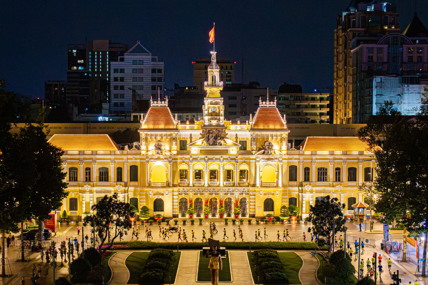 Vietnam and Laos: Architecture in Ho Chi Minh City
