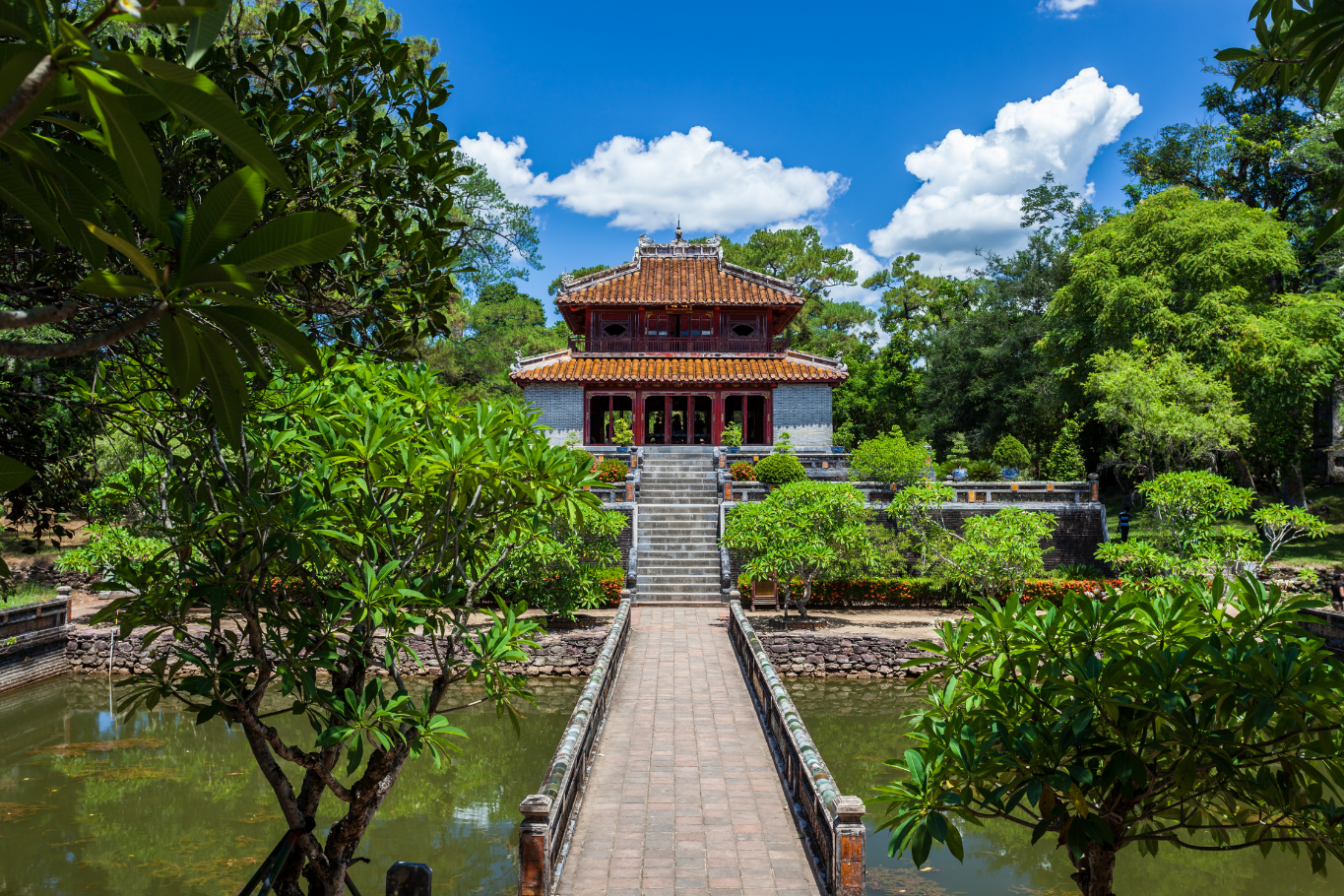 Vietnam Cultural Experiences: Hue Imperial Citadel