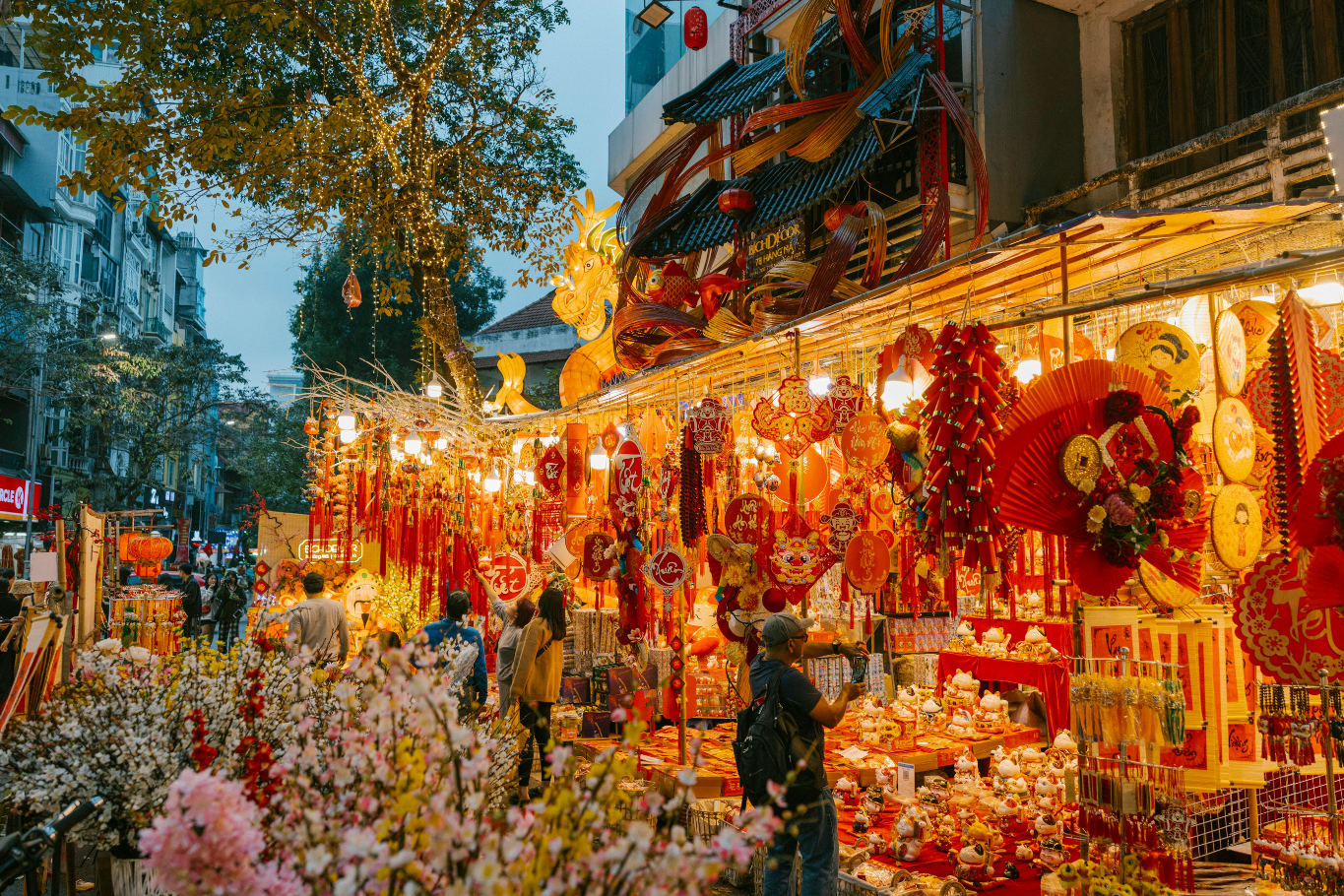 Vietnam Cultural Experiences: Tet in Hanoi