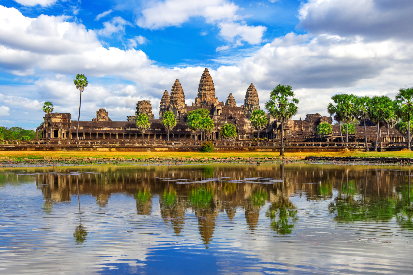 Premium FIT: Cambodia's iconic Angkor Wat