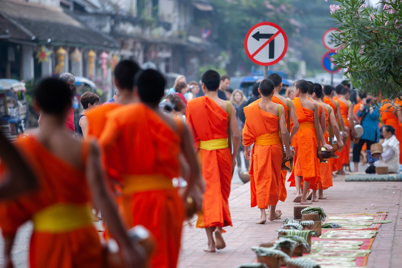 Unique Experiences in Laos: Morning alms giving ceremony