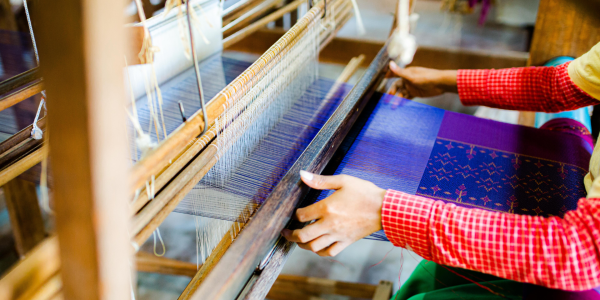 Phnom-Penh-–-Silk-Island-Weaving